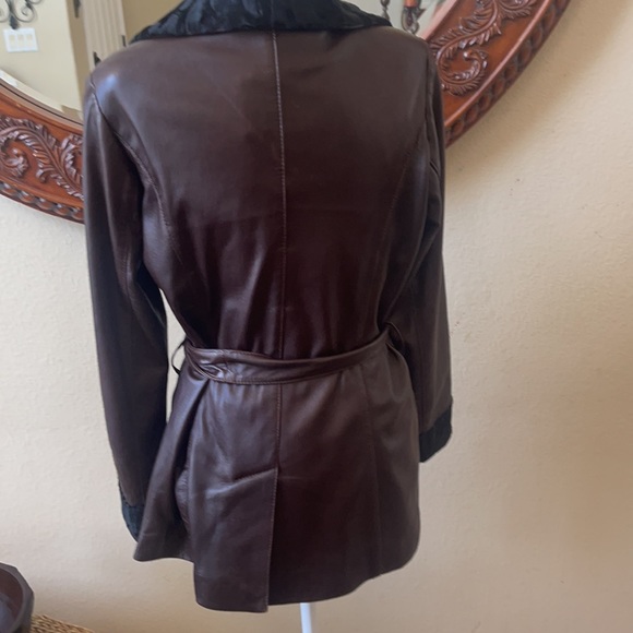 Vintage leather jacket Persian lamb trim - Picture 7 of 12